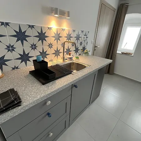 Blue Bergamote Syros Ermoupoli