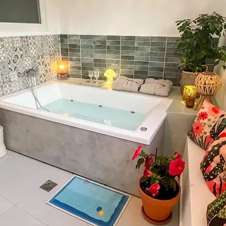 Blue Bergamote Syros * Ermoupoli