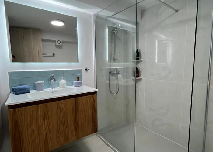 Blue Bergamote Syros Ermoupoli